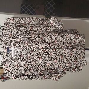 Ladies Heart print blouse Large